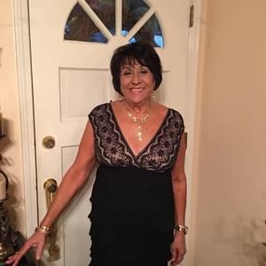 Meet your Posher, Mae